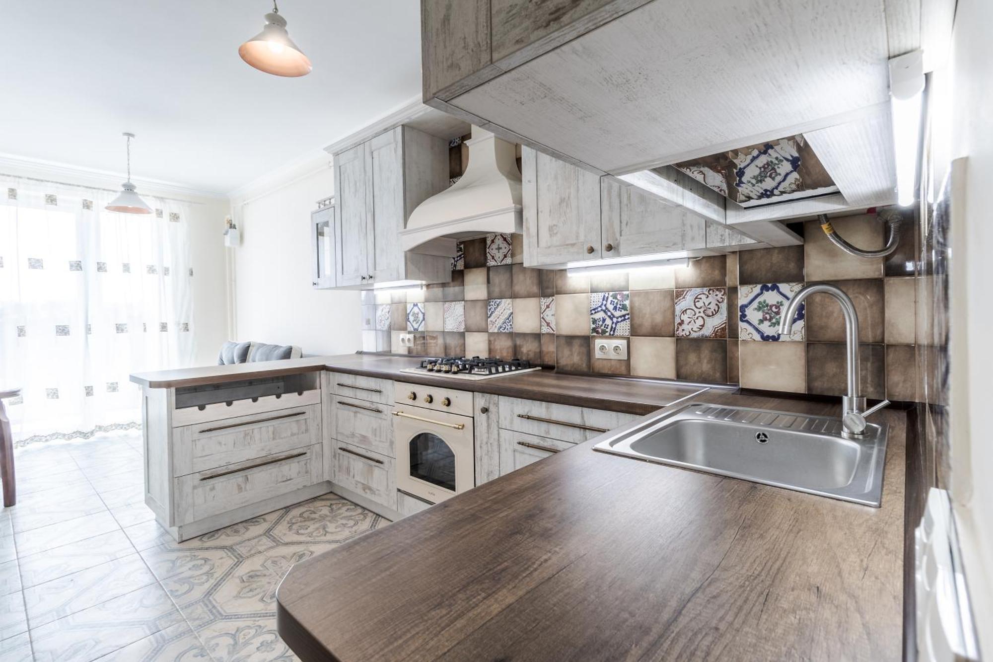 Inshiapartments On Hazova Str 4 Lviv Extérieur photo